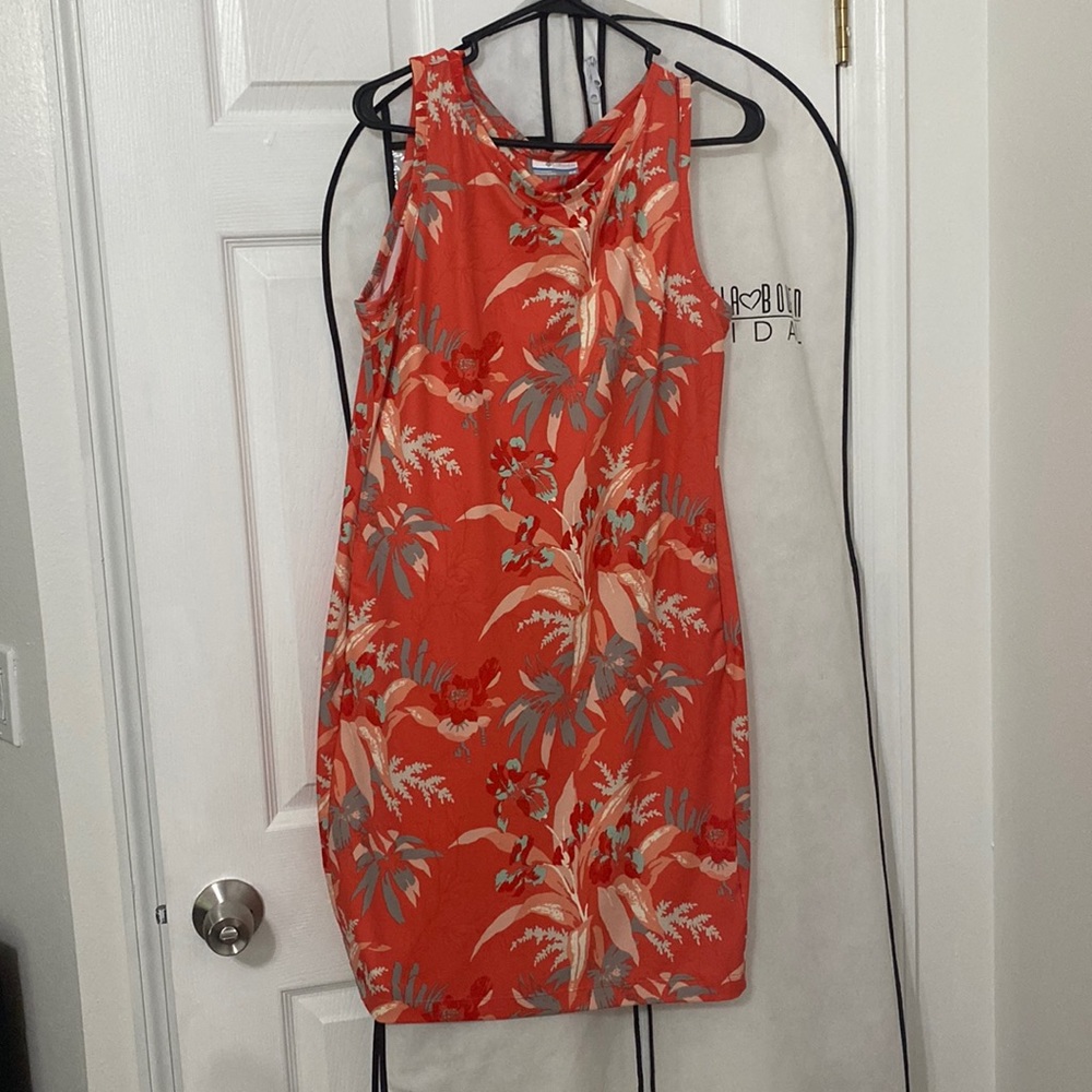 Peach Floral Columbia dress size medium